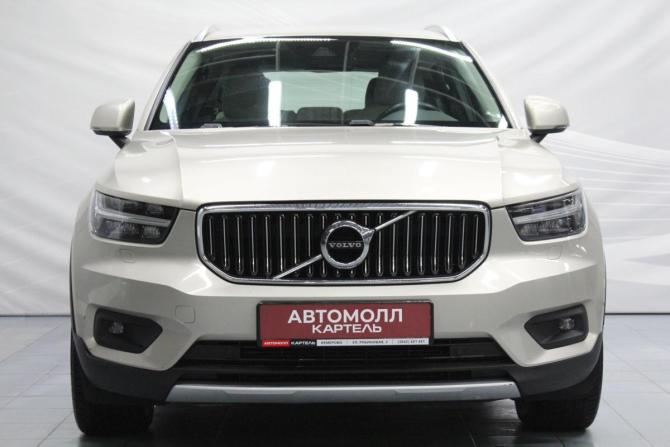 Volvo XC40 I с пробегом 2018 года, цена 2 129 000 рублей, 120541 км, внедорожник, Автокод Объявления