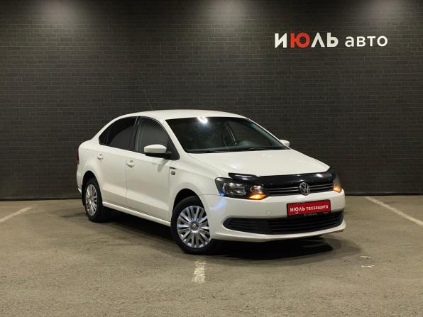 Volkswagen Polo V с пробегом 2011 года, цена 650 000 рублей, 245119 км, седан, Автокод Объявления