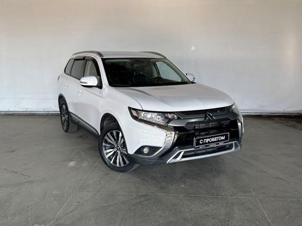 Mitsubishi Outlander III Рестайлинг 3 с пробегом 2019 года, цена 2 050 000 рублей, 113754 км, внедорожник, Автокод Объявления