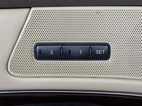 Infiniti M IV с пробегом 2012 года, цена 1 670 000 рублей, 170485 км, седан, Автокод Объявления