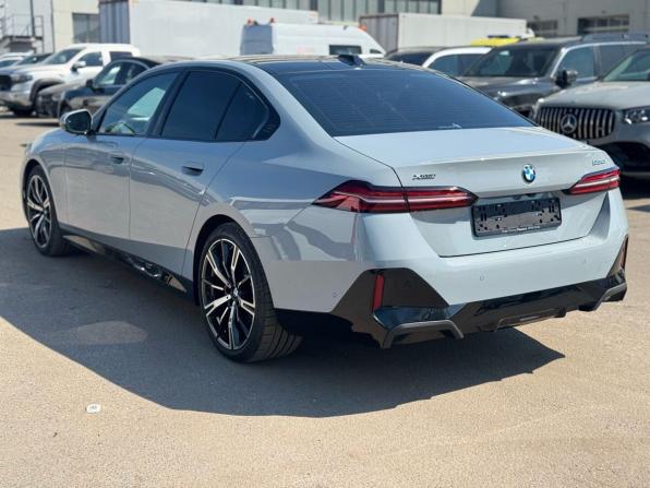 BMW 5 серии VIII (G60/G61/G68) с пробегом 2024 года, цена 7 499 000 рублей, 42000 км, седан, Автокод Объявления