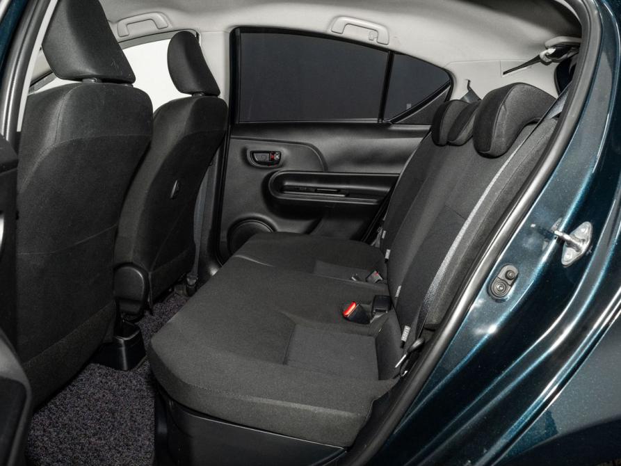 Toyota Aqua I Рестайлинг 2 Иркутск  - изображение 7
