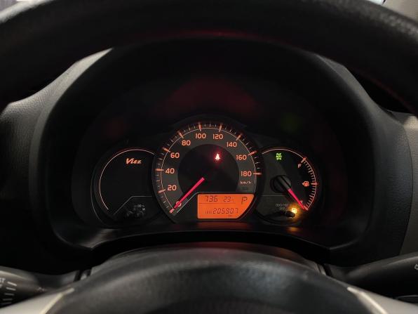 Toyota Vitz III (XP130) Рестайлинг с пробегом 2014 года, цена 670 000 рублей, 205905 км, хэтчбек, Автокод Объявления