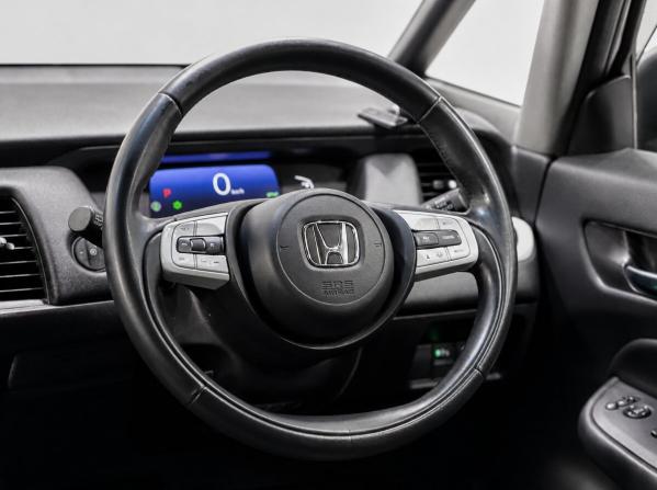Honda Fit IV с пробегом 2020 года, цена 1 399 000 рублей, 82000 км, хэтчбек, Автокод Объявления