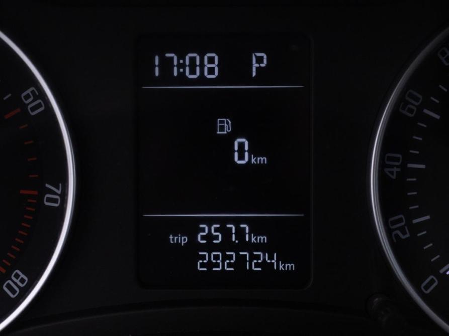 Skoda Octavia II (A5) Рестайлинг Москва  - изображение 12