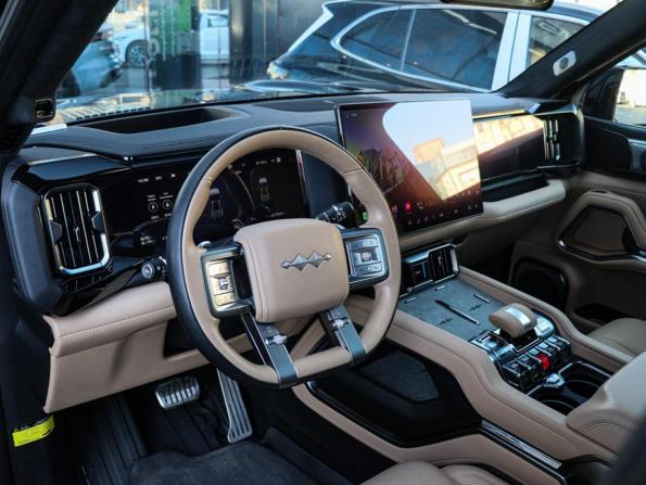 BYD FangChengBao Leopard 8 с пробегом 2024 года, цена 6 500 000 рублей, 36800 км, внедорожник, Автокод Объявления