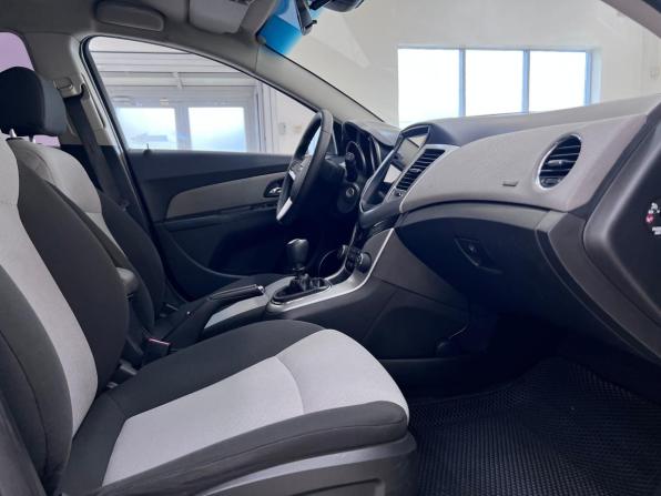 Chevrolet Cruze I с пробегом 2012 года, цена 710 000 рублей, 180947 км, хэтчбек, Автокод Объявления