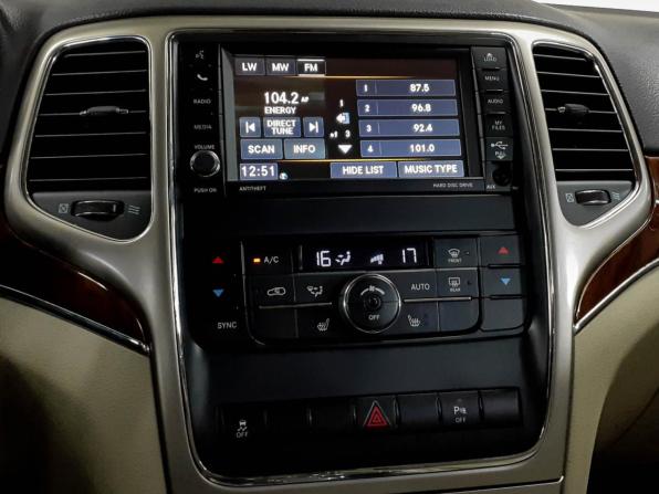 Jeep Grand Cherokee IV (WK2) с пробегом 2012 года, цена 1 790 000 рублей, 178297 км, внедорожник, Автокод Объявления