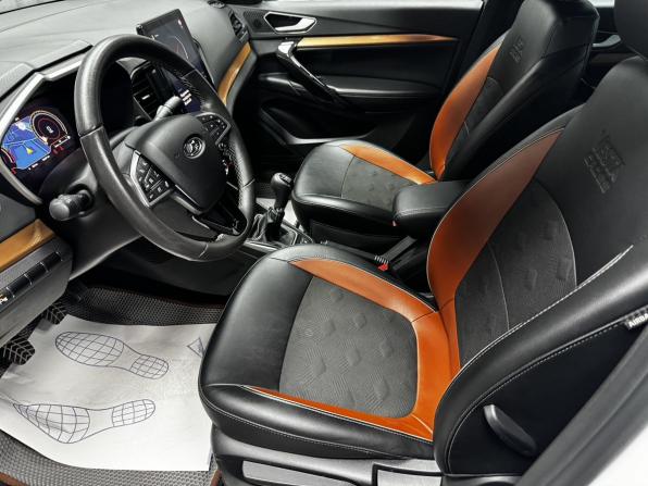 Lada (ВАЗ) Vesta I Рестайлинг (NG) с пробегом 2023 года, цена 1 370 000 рублей, 34343 км, седан, Автокод Объявления