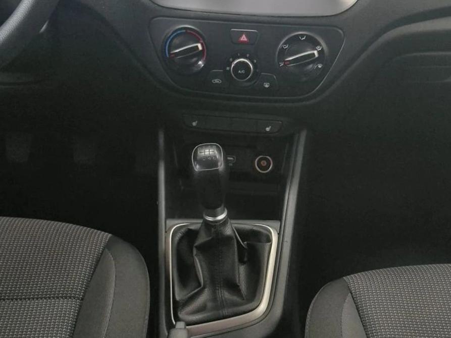 Hyundai Solaris II Москва  - изображение 12