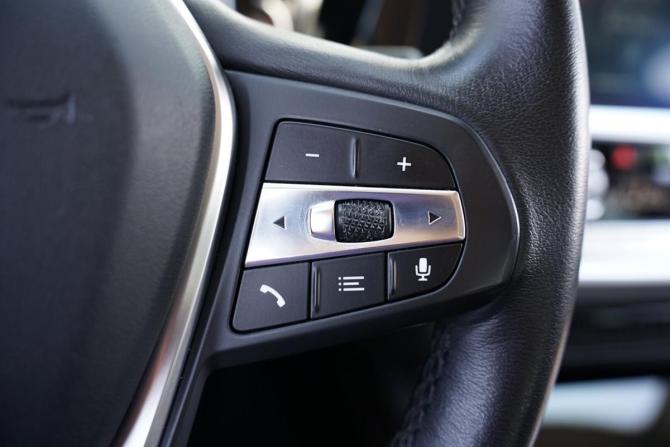 BMW 3 серии VII (G2x) с пробегом 2019 года, цена 3 536 000 рублей, 107000 км, седан, Автокод Объявления