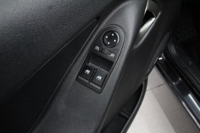 Lada (ВАЗ) Granta I Рестайлинг с пробегом 2024 года, цена 800 000 рублей, 42000 км, седан, Автокод Объявления