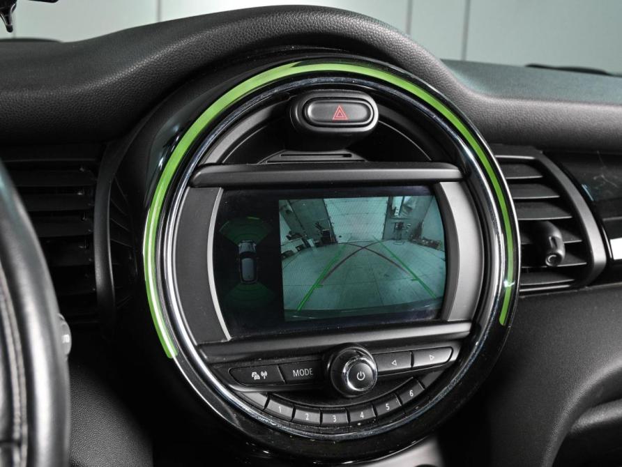 Mini Hatch III (F55/F56) Рестайлинг Ростов-на-Дону  - изображение 12