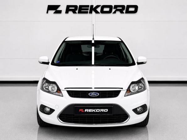 Ford Focus II Рестайлинг с пробегом 2011 года, цена 669 000 рублей, 236621 км, хэтчбек, Автокод Объявления
