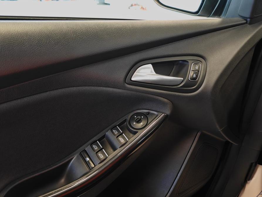 Ford Focus III Рестайлинг Санкт-Петербург  - изображение 6