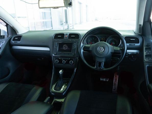 Volkswagen Golf VI с пробегом 2011 года, цена 870 000 рублей, 143428 км, хэтчбек, Автокод Объявления