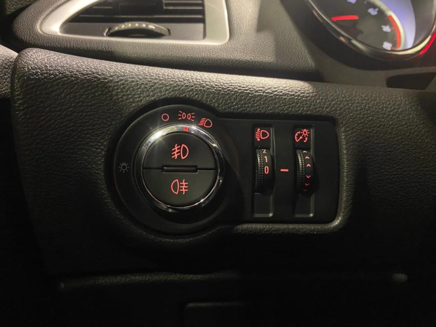 Opel Astra J Рестайлинг Челябинск  - изображение 15