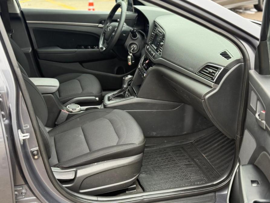 Hyundai Elantra VI (AD) Томск  - изображение 16