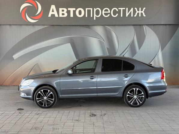 Skoda Octavia II (A5) Рестайлинг с пробегом 2011 года, цена 817 000 рублей, 198885 км, лифтбек, Автокод Объявления