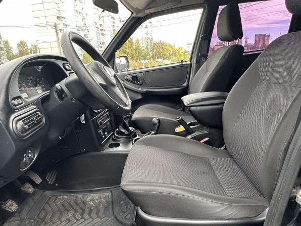 Chevrolet Niva I Рестайлинг с пробегом 2015 года, цена 599 000 рублей, 102399 км, внедорожник, Автокод Объявления