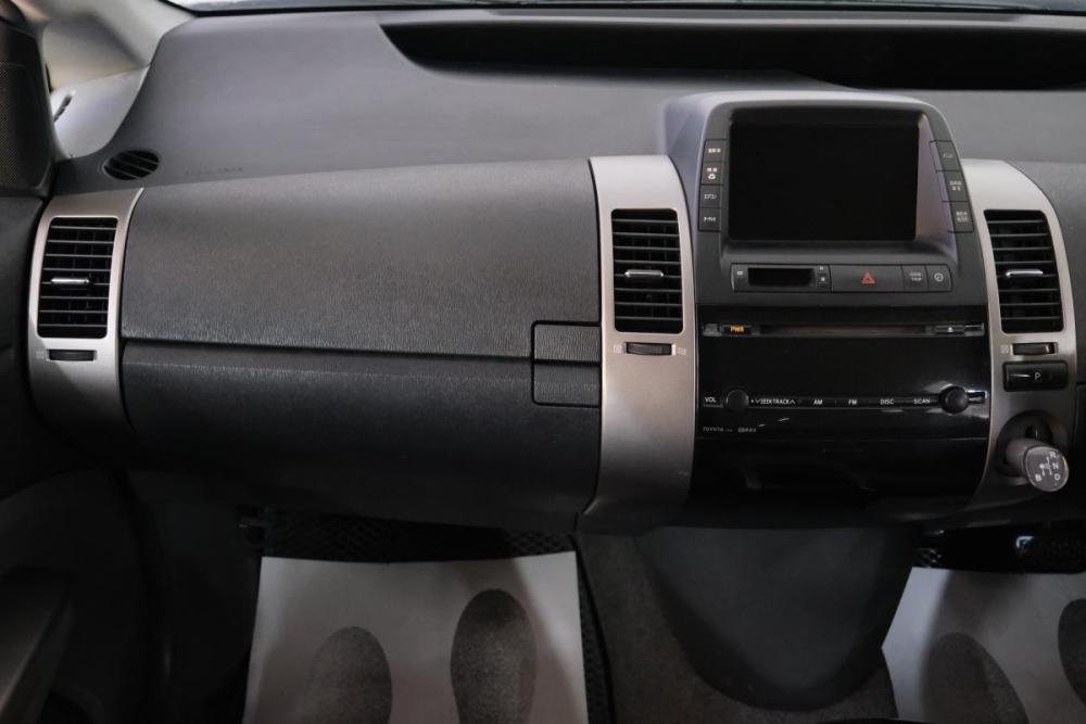 Toyota Prius II Рестайлинг (XW20) Омск  - изображение 17