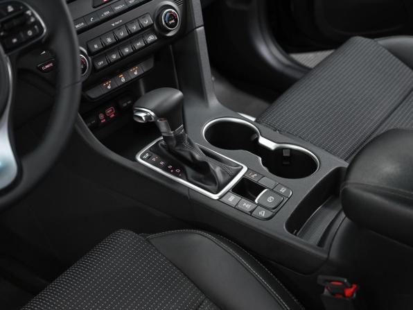 Kia Sportage IV с пробегом 2016 года, цена 1 799 000 рублей, 187000 км, внедорожник, Автокод Объявления