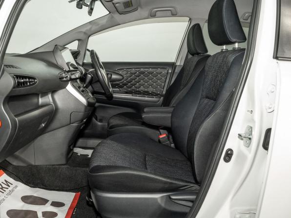 Toyota Wish II с пробегом 2010 года, цена 1 099 500 рублей, 185600 км, минивэн, Автокод Объявления