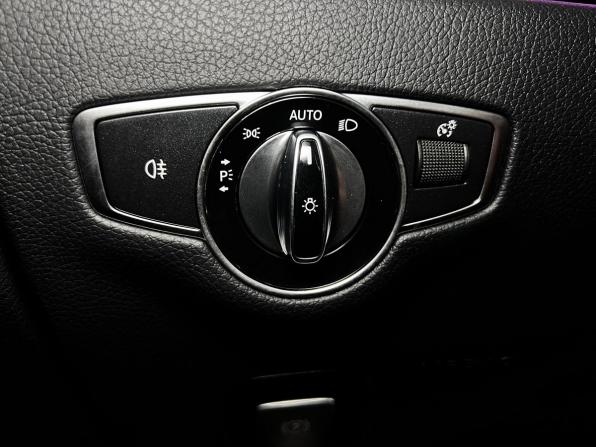 Mercedes-Benz E-Класс V (W213 S213 C238) Рестайлинг с пробегом 2021 года, цена 3 800 000 рублей, 134000 км, седан, Автокод Объявления