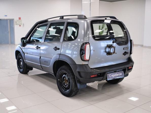 Chevrolet Niva I Рестайлинг с пробегом 2016 года, цена 482 000 рублей, 100105 км, внедорожник, Автокод Объявления