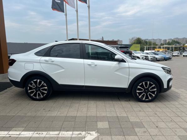 Lada (ВАЗ) Vesta I Рестайлинг (NG) с пробегом 2024 года, цена 1 350 000 рублей, 47246 км, седан, Автокод Объявления