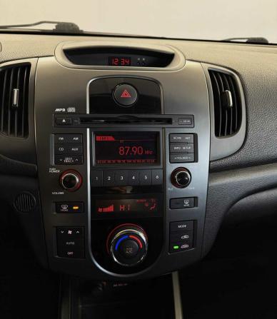 Kia Cerato II с пробегом 2010 года, цена 870 000 рублей, 114531 км, седан, Автокод Объявления