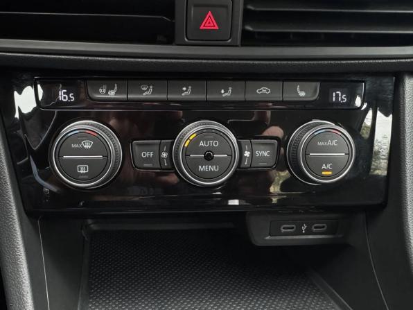 Volkswagen Jetta VII с пробегом 2019 года, цена 1 969 000 рублей, 133488 км, седан, Автокод Объявления