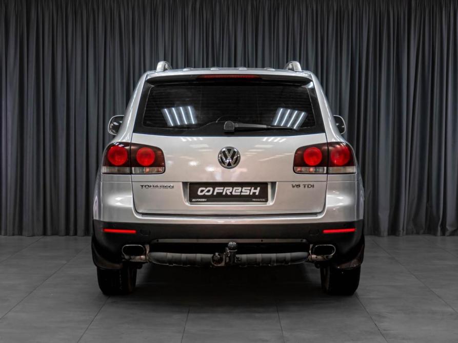 Volkswagen Touareg I Рестайлинг Тюмень  - изображение 4