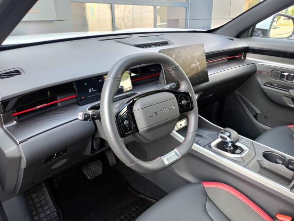 JETOUR DASHING I с пробегом 2024 года, цена 2 249 000 рублей, 375 км, внедорожник, Автокод Объявления