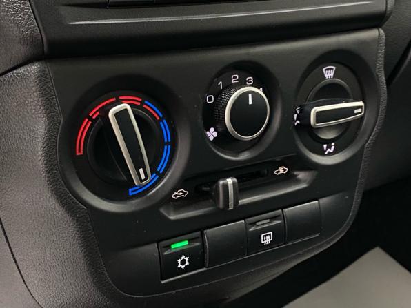 Lada (ВАЗ) Granta I Рестайлинг с пробегом 2019 года, цена 820 000 рублей, 38886 км, лифтбек, Автокод Объявления