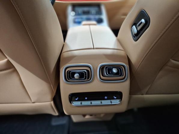 Jaecoo J8 с пробегом 2024 года, цена 3 320 000 рублей, 20840 км, внедорожник, Автокод Объявления
