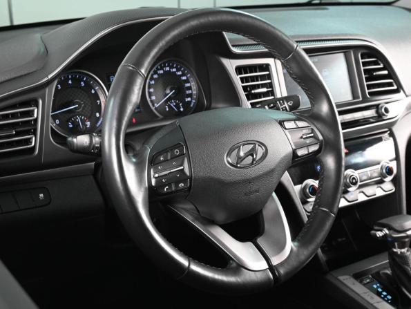 Hyundai Elantra VI (AD) Рестайлинг с пробегом 2020 года, цена 1 839 000 рублей, 56158 км, седан, Автокод Объявления