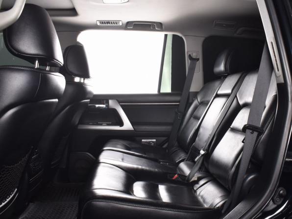 Toyota Land Cruiser 200 Series Рестайлинг 1 с пробегом 2014 года, цена 3 785 995 рублей, 400279 км, внедорожник, Автокод Объявления