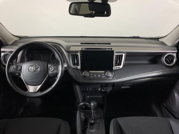Toyota RAV4 IV (XA40) Рестайлинг с пробегом 2018 года, цена 2 350 000 рублей, 60881 км, внедорожник, Автокод Объявления