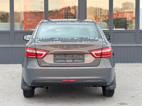 Lada (ВАЗ) Vesta I с пробегом 2017 года, цена 730 000 рублей, 195600 км, седан, Автокод Объявления