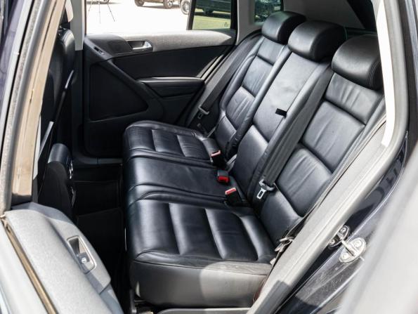 Volkswagen Tiguan I Рестайлинг с пробегом 2012 года, цена 1 250 000 рублей, 219238 км, внедорожник, Автокод Объявления