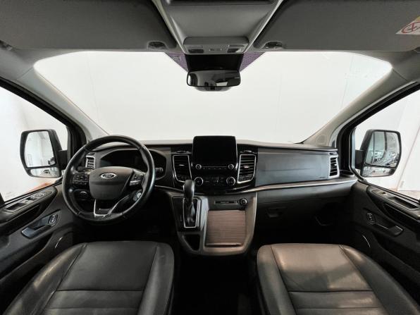 Ford Tourneo Custom I Рестайлинг с пробегом 2019 года, цена 3 200 000 рублей, 208000 км, минивэн, Автокод Объявления