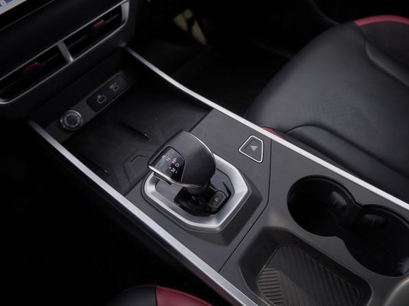 JETOUR DASHING I с пробегом 2024 года, цена 2 133 500 рублей, 10067 км, внедорожник, Автокод Объявления