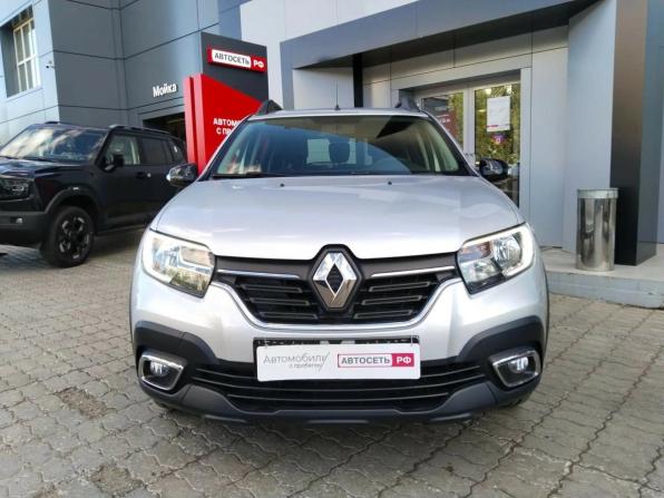 Renault Sandero II Рестайлинг с пробегом 2018 года, цена 1 312 890 рублей, 68263 км, хэтчбек, Автокод Объявления