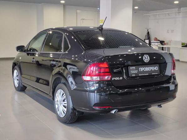 Volkswagen Polo V Рестайлинг с пробегом 2018 года, цена 1 155 000 рублей, 140397 км, седан, Автокод Объявления