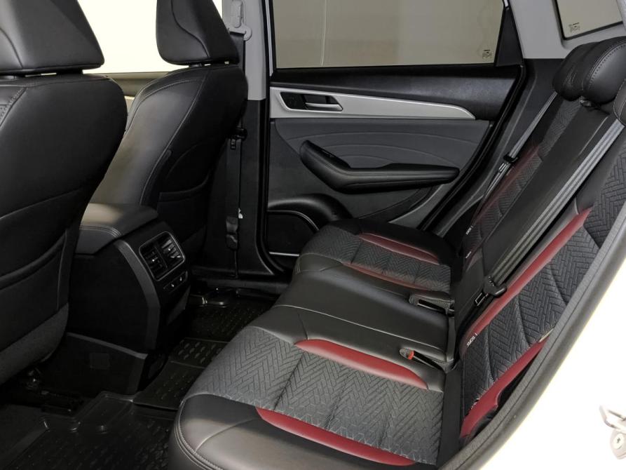 Haval F7 I Рестайлинг Москва  - изображение 12