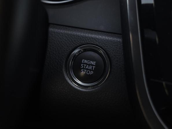 Toyota Camry VIII (XV70) Рестайлинг с пробегом 2021 года, цена 3 154 700 рублей, 63308 км, седан, Автокод Объявления