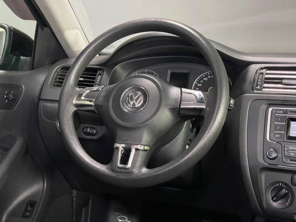 Volkswagen Jetta VI с пробегом 2013 года, цена 899 000 рублей, 261881 км, седан, Автокод Объявления