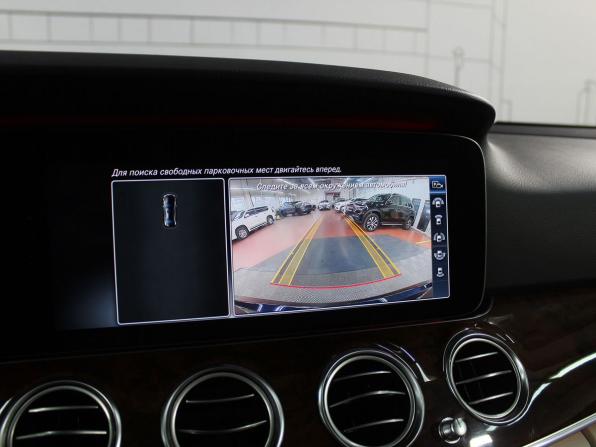 Mercedes-Benz E-Класс V (W213 S213 C238) с пробегом 2017 года, цена 4 250 000 рублей, 135114 км, седан, Автокод Объявления