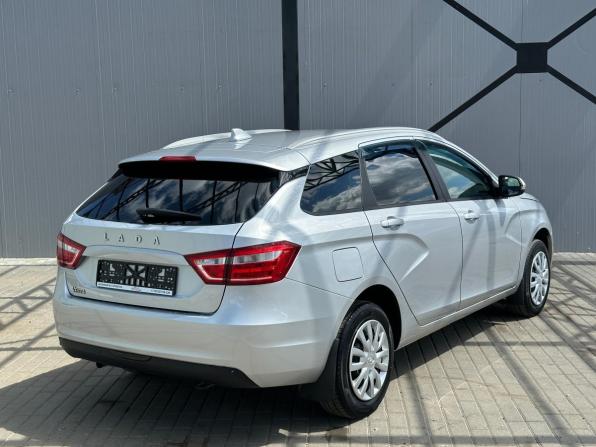 Lada (ВАЗ) Vesta I с пробегом 2019 года, цена 1 039 000 рублей, 100000 км, универсал, Автокод Объявления